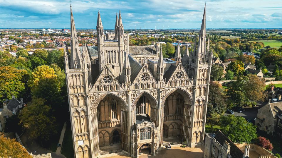 Photograph of Peterborough cathedral